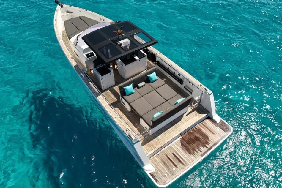 Fjord 40 Open - Fjord Motor Yacht - photo 1 of 6