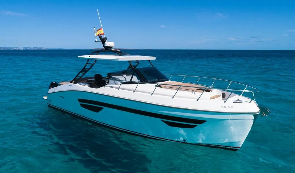 Gulf Craft Oryx 379 - Motor Yacht for sale in Ibiza