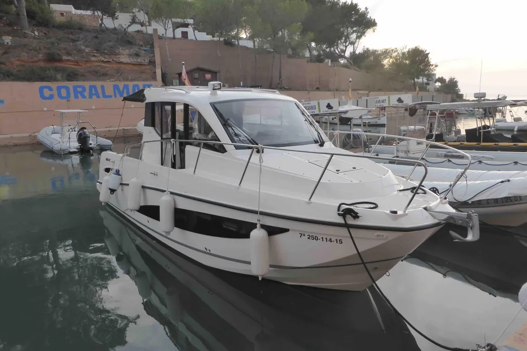 Quicksilver 855 - Motor Yacht for sale in Ibiza