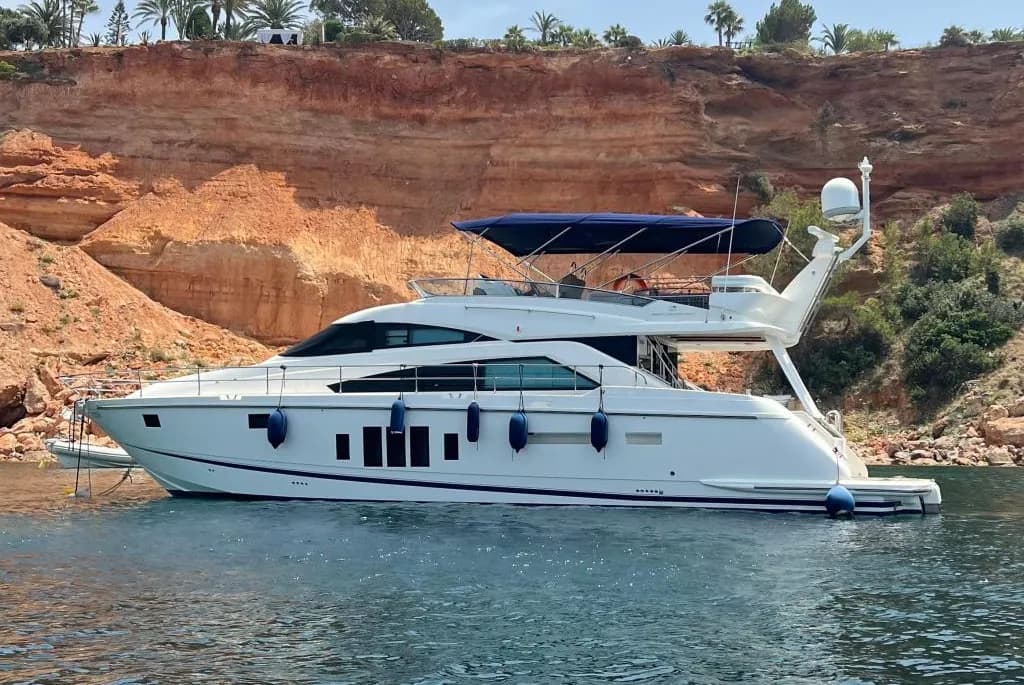 Fairline Squadron 58 - Motor Yacht for sale in Ibiza