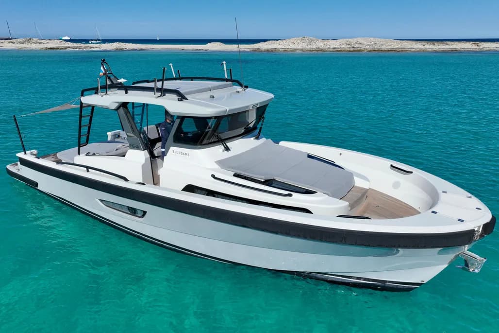 Bluegame BG42 - Motor Yacht for sale in Ibiza