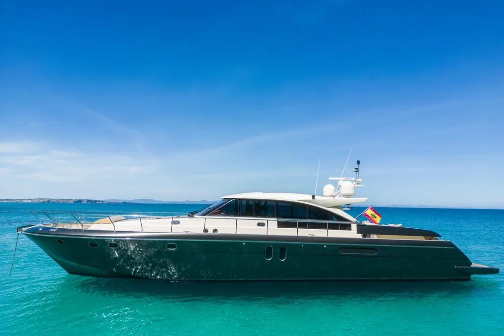 Guy Couach 2100 - Motor Yacht for sale in Ibiza